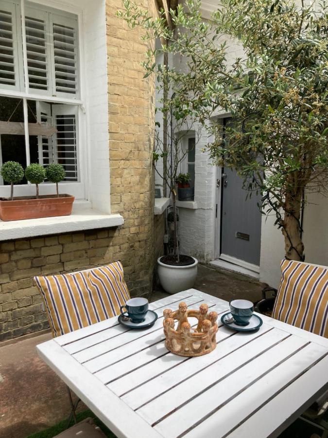 Olive Tree Apartment Hove Bagian luar foto